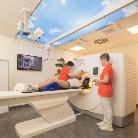 Medizinische/r Technologin / Technologe (m/w/d) für Radiologie (MTR/MTRA), 2. Bild