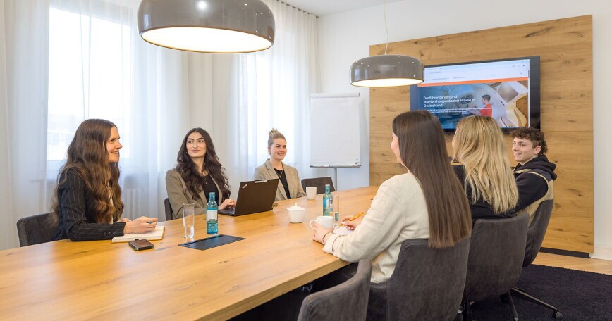 Payroll Specialist / Lohnbuchhalter (m/w/d), 1. Bild